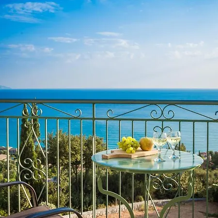 Eagle's Nest Appartement