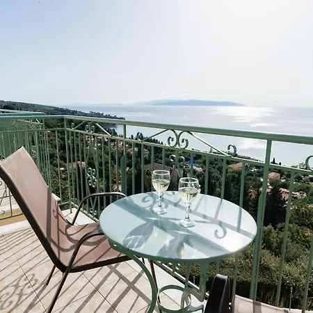 Eagle'S Nest Apartment Lourdata (Kefalonia)