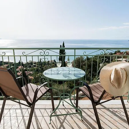 Eagle's Nest * Lourdata (Kefalonia)