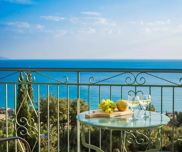 Eagle's Nest 아파트